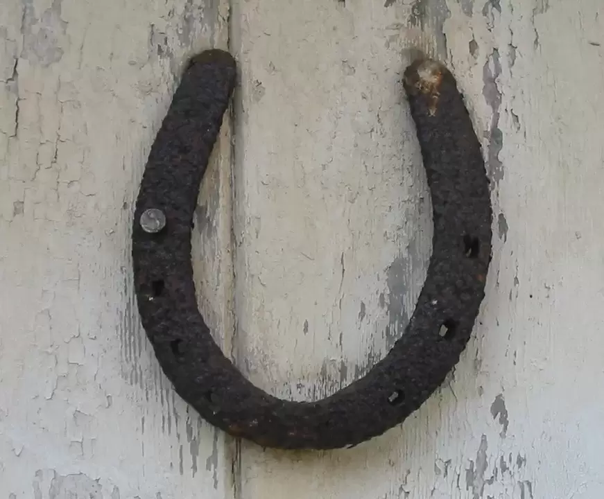 amulet for lucky horseshoes